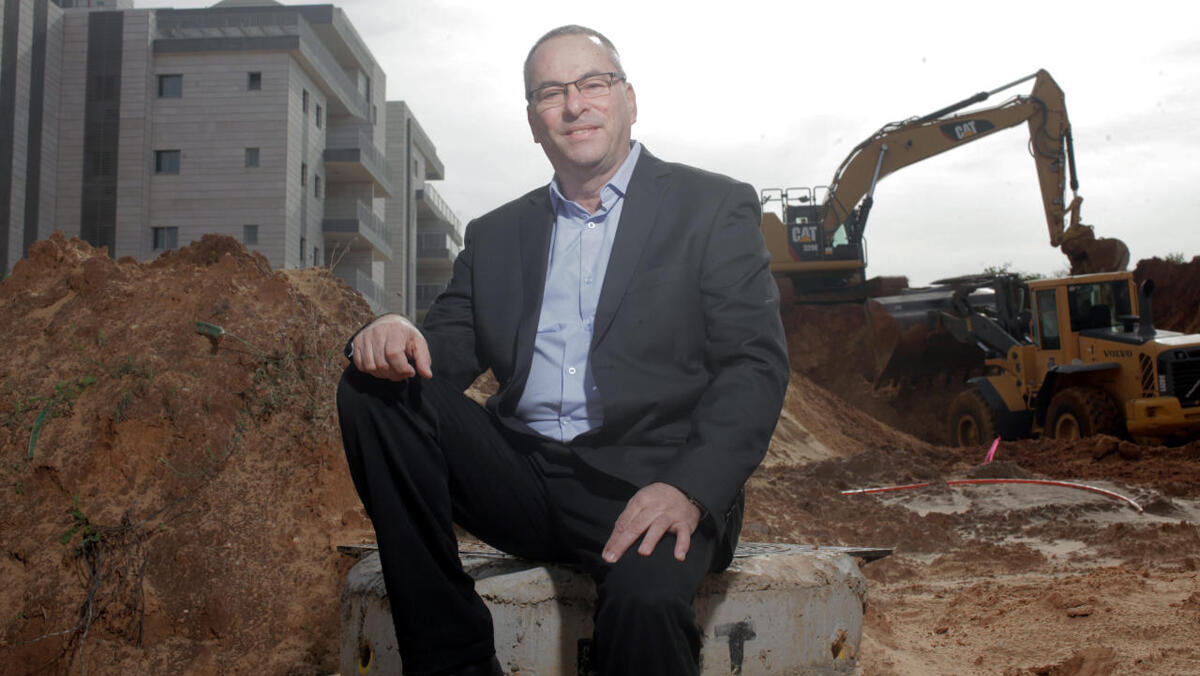 רוני בריק קבלן נשיא התאחדות ה קבלנים בוני ה ארץ