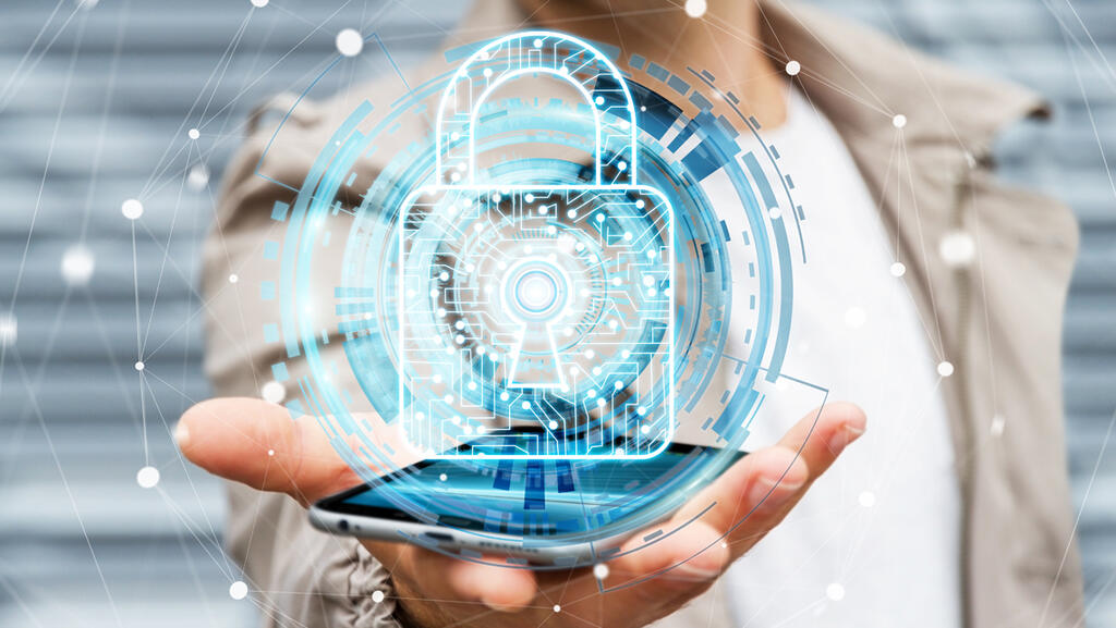 אנטי וירוס אבטחה סייבר מובייל האקר