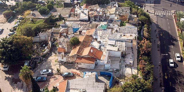 שכונת סומייל ש נושקת ל רחוב אבן גבירול ב תל אביב