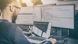 מפתחים מתכנתים פיתוח DEVOPS