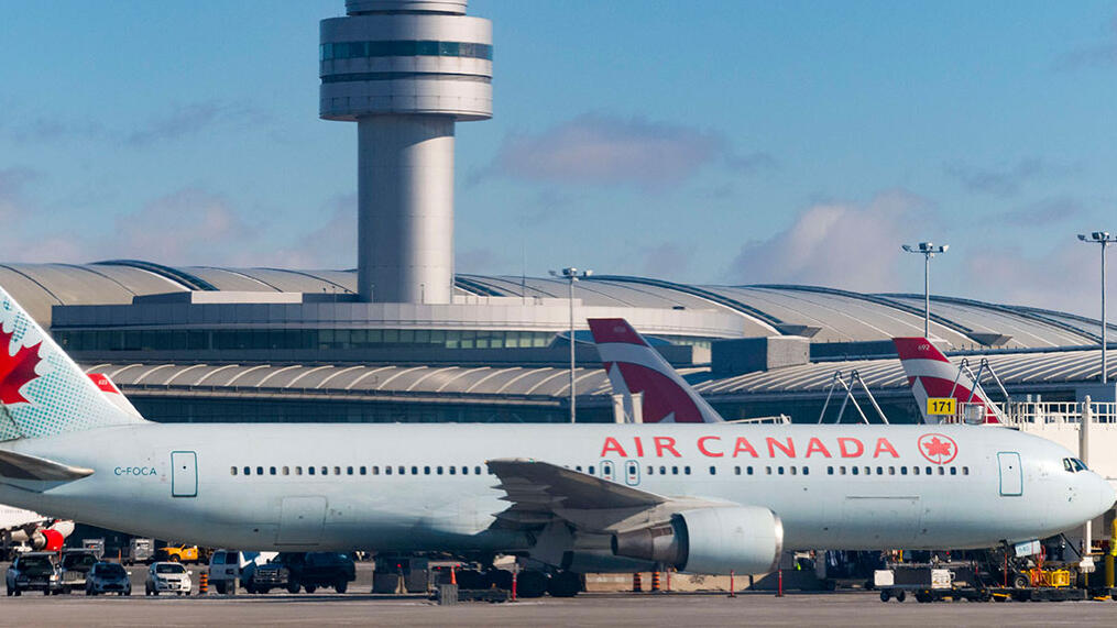 אייר קנדה שדה תעופה טורונטו קנדה