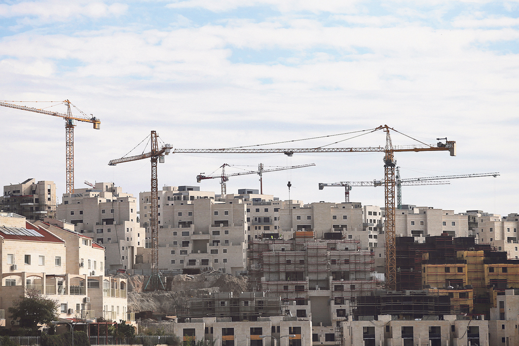 אתר בנייה רמת בית שמש עץ השקד