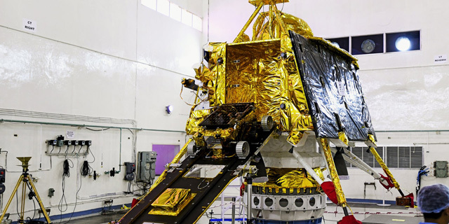 חללית לווין הודו צ'אנדריאן Chandrayaan 2