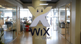 משרדי חברת Wix  וויקס תל אביב, צילום: רויטרס