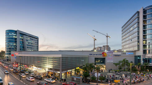 אמות פספסה את התחזית ל-2025, גם הצפי ל-2026 לא מבשר על צמיחה משמעותית