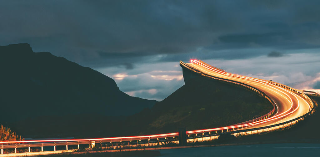פוטו אוטוסטרדות הכבישים המהירים היפים נורווגיה The Atlantic Roadway