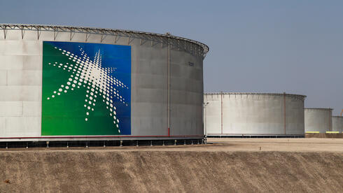 צילום: רויטרס כלכלנים מזהירים: פגיעה בתפוקות הנפט במפרץ עלולה להצית אינפלציה עולמית