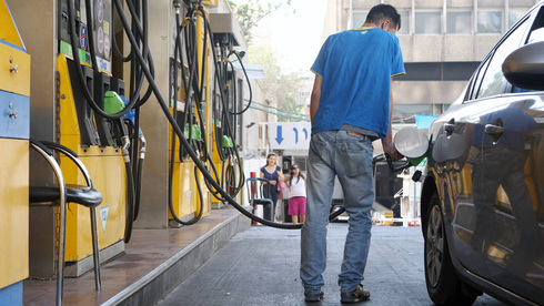 האם המעסיק יישא באגרות הגודש כמו הטבת הדלק? , צילום: עמית מגל