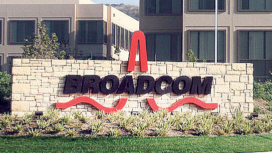 משרדי CA ישראל בהרצליה פיתוח (צילום: ויקיפדיה) מטה חברת ברודקום בקליפורניה