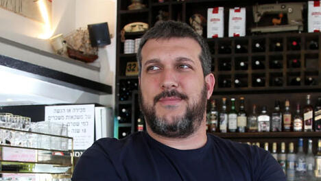 תומר מור מנהיג מאבק המסעדנים בבית קפה גרמיה