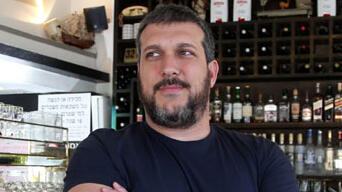 תומר מור מנהיג מאבק המסעדנים בבית קפה גרמיה