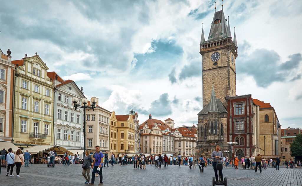פוטו מגדלי שעון פראג Prague Astronomical Clock Tower