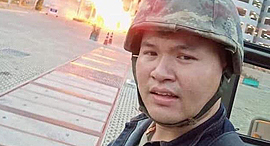 ג'קרפאנת' ת'ומה ירי תאילנד חייל פתח אש יריות נאקון ראטצ'אסימה קוראט
