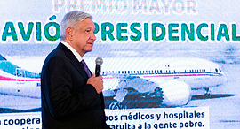 נשיא מקסיסו אנדרס מנואל לופז אוברדור מכירה פומבית של ה מטוס ה נשיאותי של מקסיקו