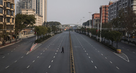 פוטו קורונה רחובות ריקים סין כביש ריק Wuhan