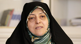שמעסומה אבתכאר סגנית נשיא איראן חסן רוחאני חלתה ב קורונה