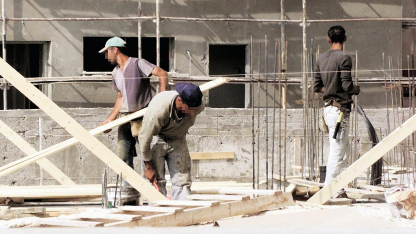 אתר בנייה פועלי בניין פלסטינים