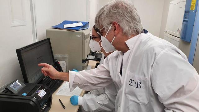 אוניברסיטת תל אביב מעבדה בדיקות קורונה