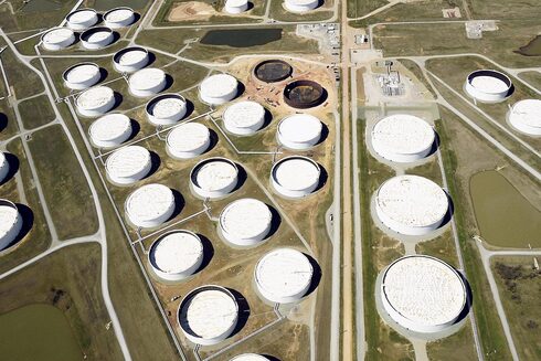מיכלי נפט בקושינג, אוקלהומה, צילום: רויטרס