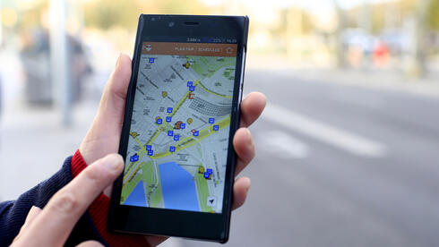 מובילאיי מעמידה את Moovit למכירה בשליש מהמחיר שבו רכשה אותה