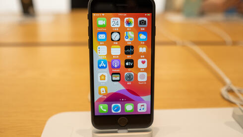 אחרי תשע שנים: אפל תשלם 10 מיליון שקל ללקוחות ישראליים בפרשת האטת האייפונים