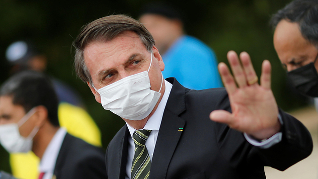 נשיא ברזיל חתם על חוק שיאפשר להפר פטנטים על תרופות וחיסונים לקורונה