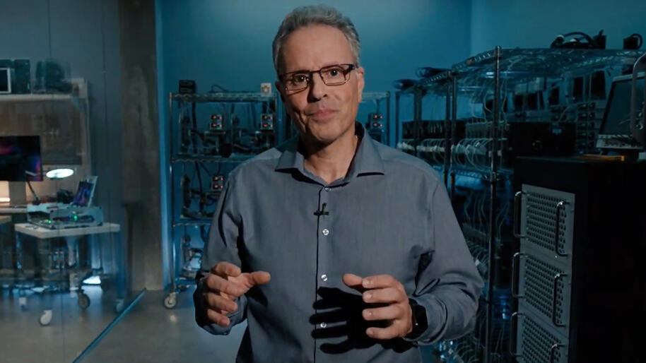 ג'וני סרוג'י WWDC2020 אפל