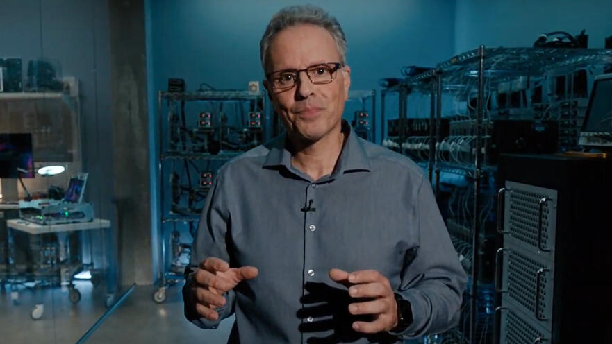 ג'וני סרוג'י WWDC2020 אפל