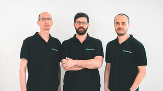 מייסדי אוטומייז Authomize  מימין רון ליברמן גל דיסקין ומנכל החברה דותן בר-נוי