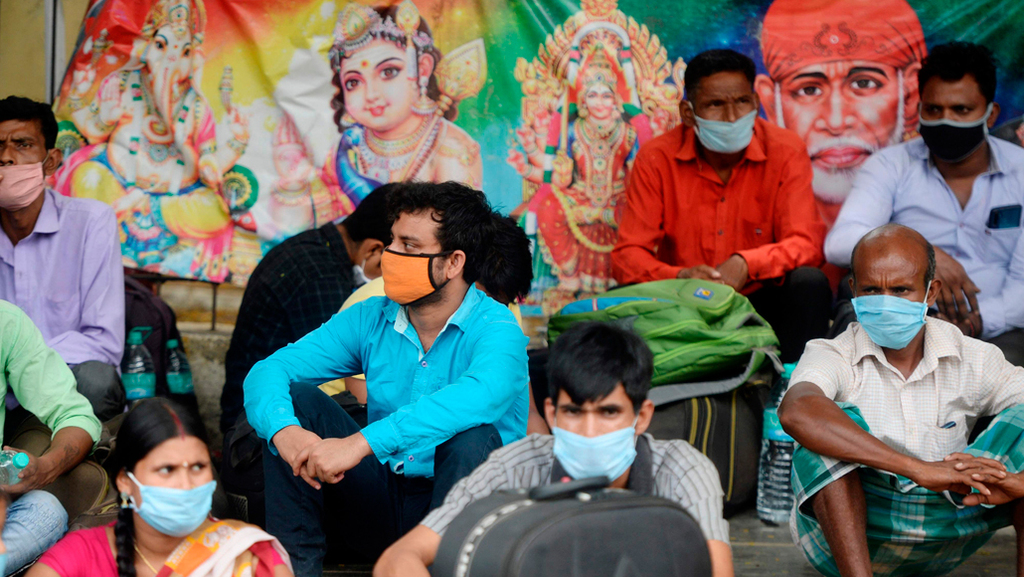 הודו שוב שברה את השיא העולמי של מספר הנדבקים היומי בקורונה