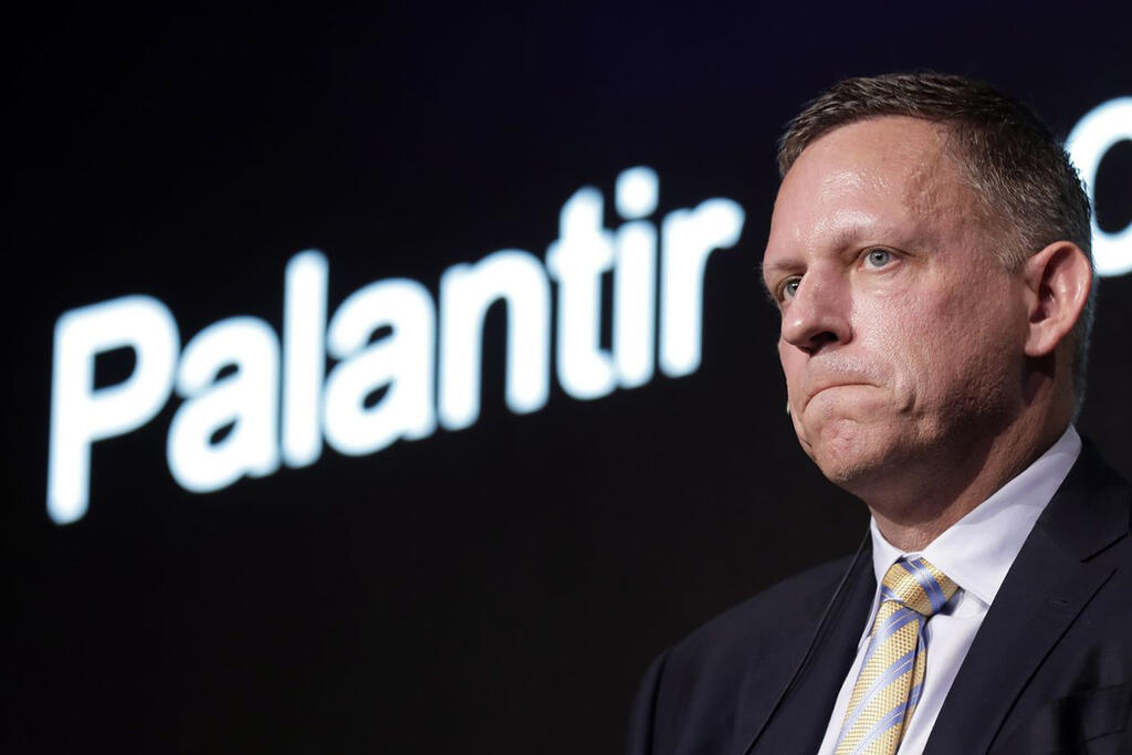 פיטר ת'יל ממייסדי פלנטיר פאלנטיר Palantir