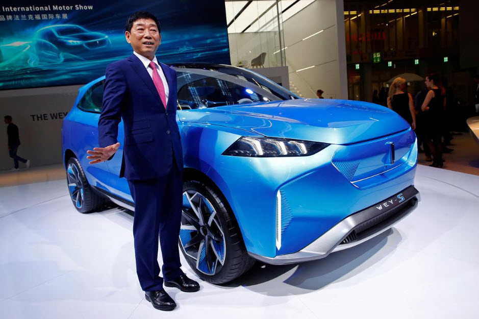 מנכ"ל גרייט וול מוטורס Great Wall Motors וויי ג'יאנג'ון Wei Jianjun מכונית Wey תערוכת פרנקפורט 201