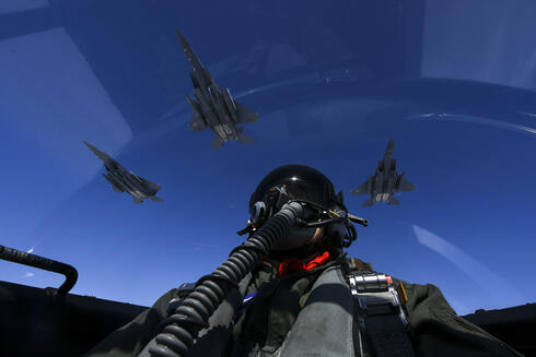 נווט F15E, צילום: USAF