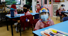 כיתה בית ספר ב סינגפור ב־2 ביוני