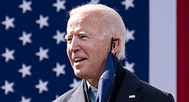 ג'ו ביידן בחירות ב ארה"ב בעצרת דרייב אין בצפון קרוליינה