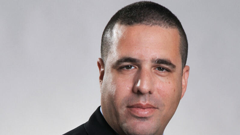 רו"ח נועם פרקש