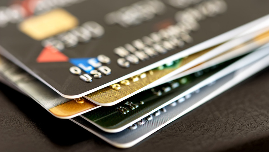 בגלל ההסלמה: צניחה יומית של 14% בשימוש בכרטיסי אשראי