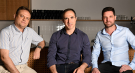 מייסדי פיירבלוקס Fireblocks מימין עידן עפרת מיכאל שאולוב ו פבל ברנגולץ