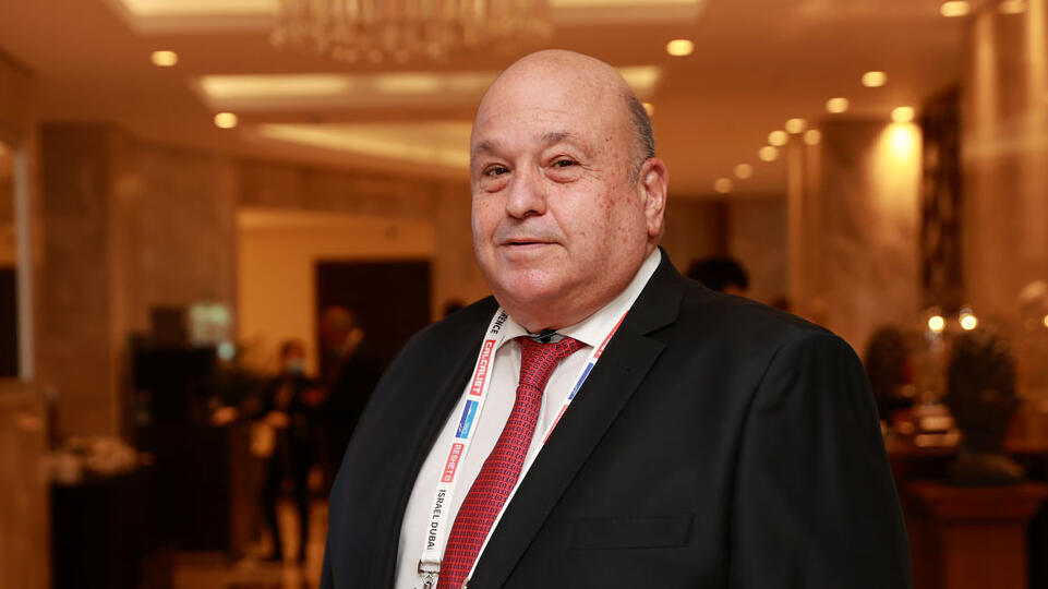 דוד פורר כלכליסט דובאי מינגלינג גלריה