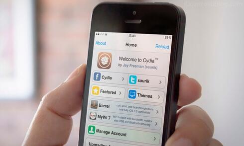 חנות אפליקציות Cydia באייפון. אפל הפכה את האפשרות לבחירה , צילום: Cydia