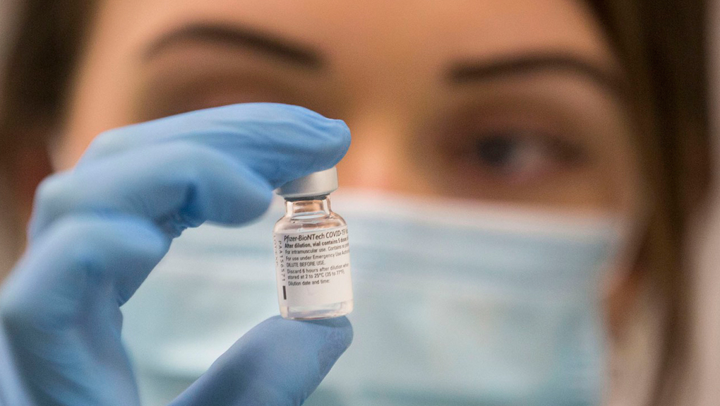 פוטו תמונות השנה בעולם 2020 חיסון לקורונה דצמבר