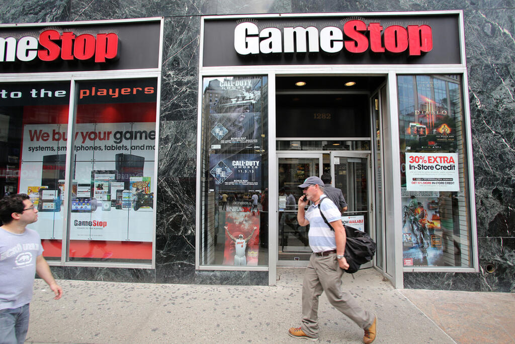 חנות משחקי וידאו גיים סטופ גיימסטופ GameStop ניו יורק