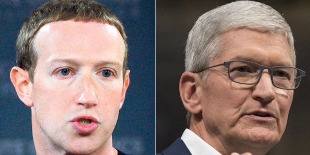 משמאל מארק צוקרברג מנכל פייסבוק ו טים קוק מנכ"ל אפל