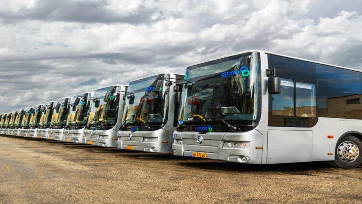 אוטובוסים של חברת סופרבוס