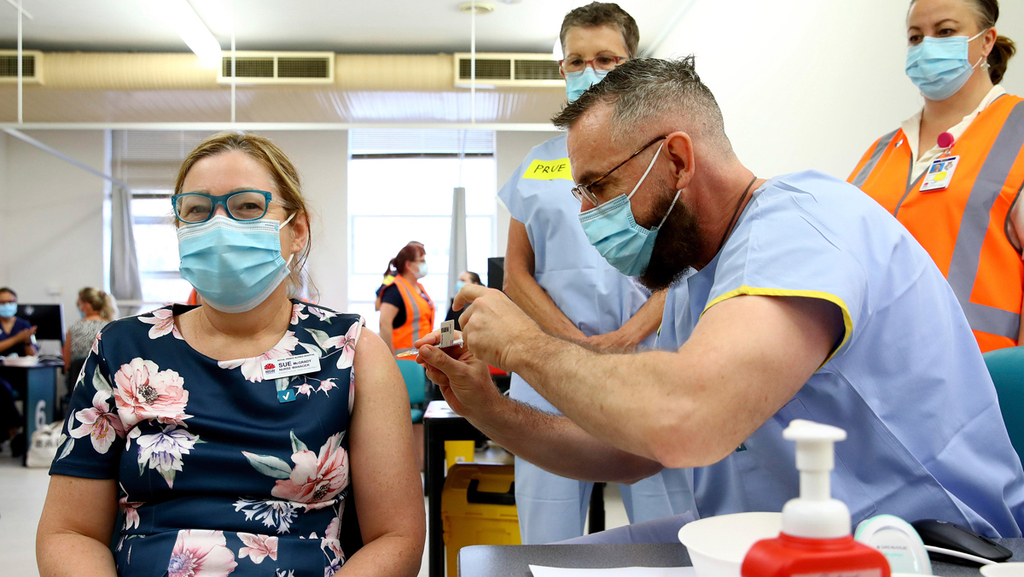 חיסון קורונה פייזר אוסטרליה מתחסנים לקורונה ב סידני