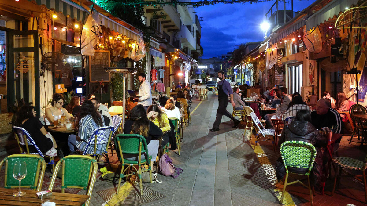 מסעדה בר תל אביב תקנות פעימה שלישית הקלה הקלות סגר קורונה מסעדות 
