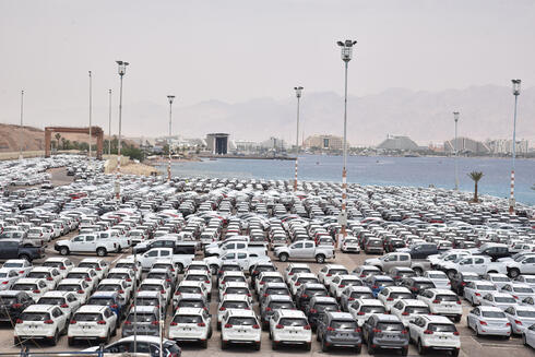 מכוניות חדשות בנמל אילת, צילום: יוסי דוס-סנטוס