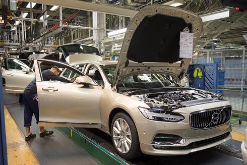 מפעל מכוניות וולוו שבדיה  2, צילום: Volvo