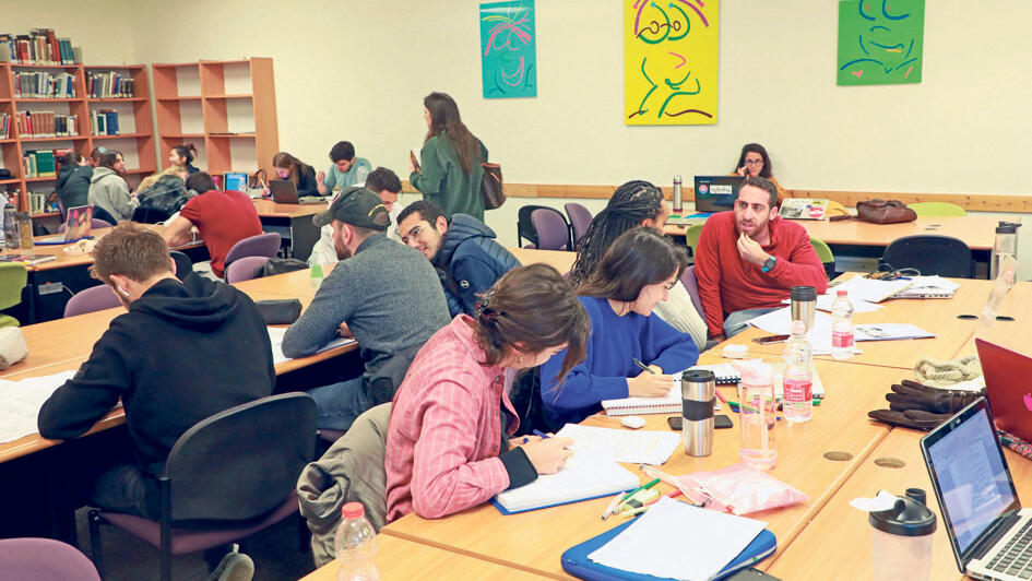 סטודנטיות סטודנטים ב מרכז הבינתחומי הרצליה