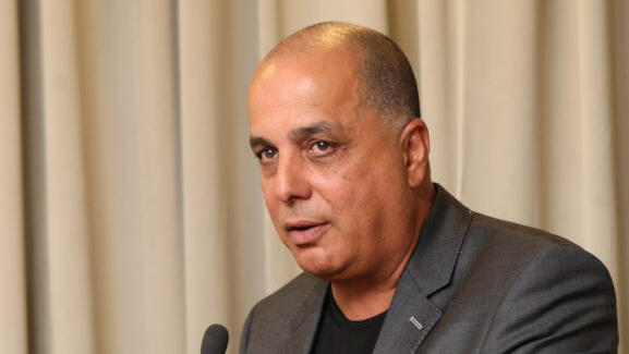 אחרי שלוש שנים: נדחתה בקשה לתביעה ייצוגית נגד עמוס לוזון בשל המיזוג עם טריא